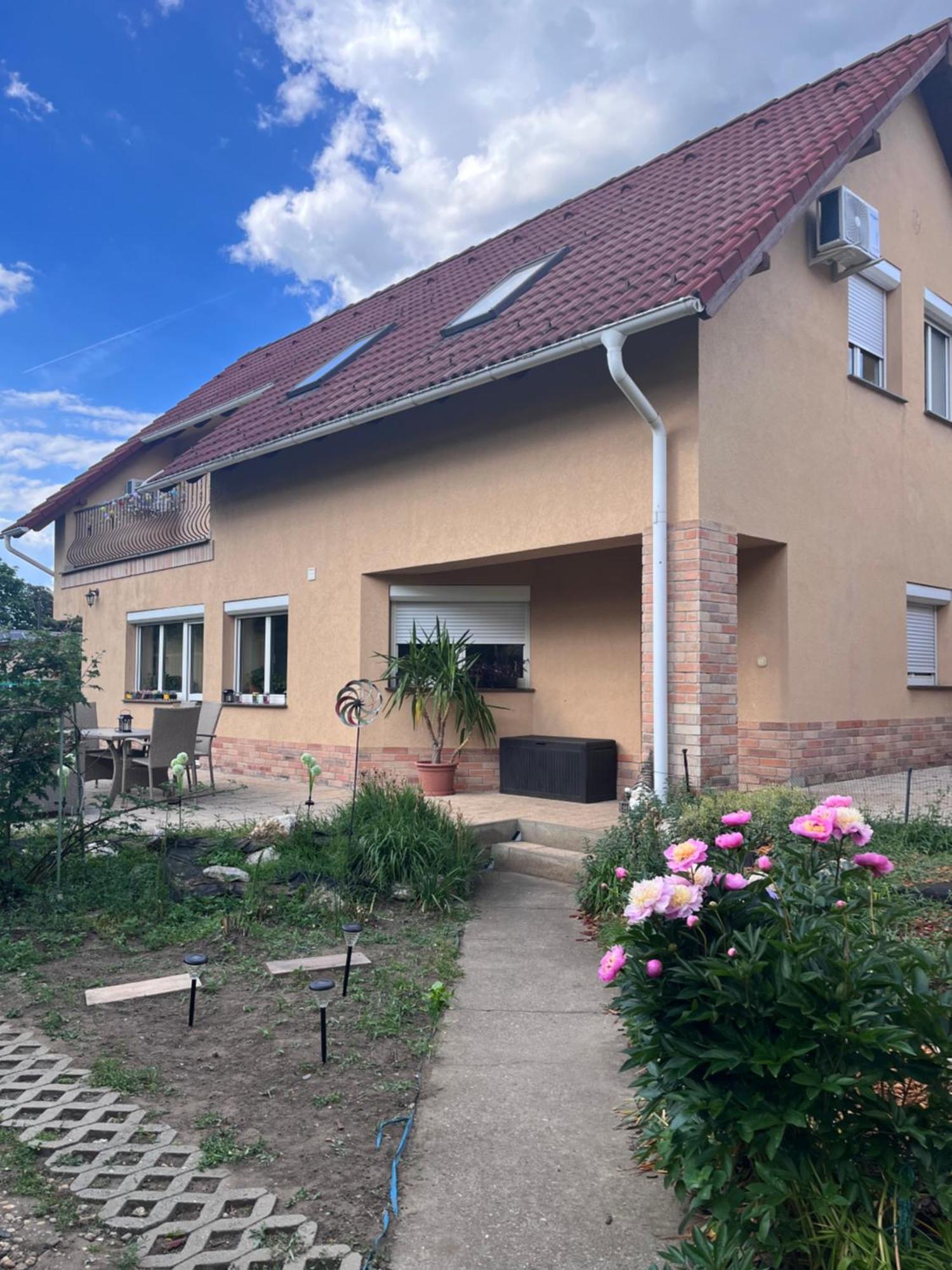 Garden Villa Budapest Ngoại thất bức ảnh